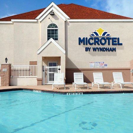 Microtel Inn & Suites By Wyndham Corpus Christi/Aransas Pass Bagian luar foto