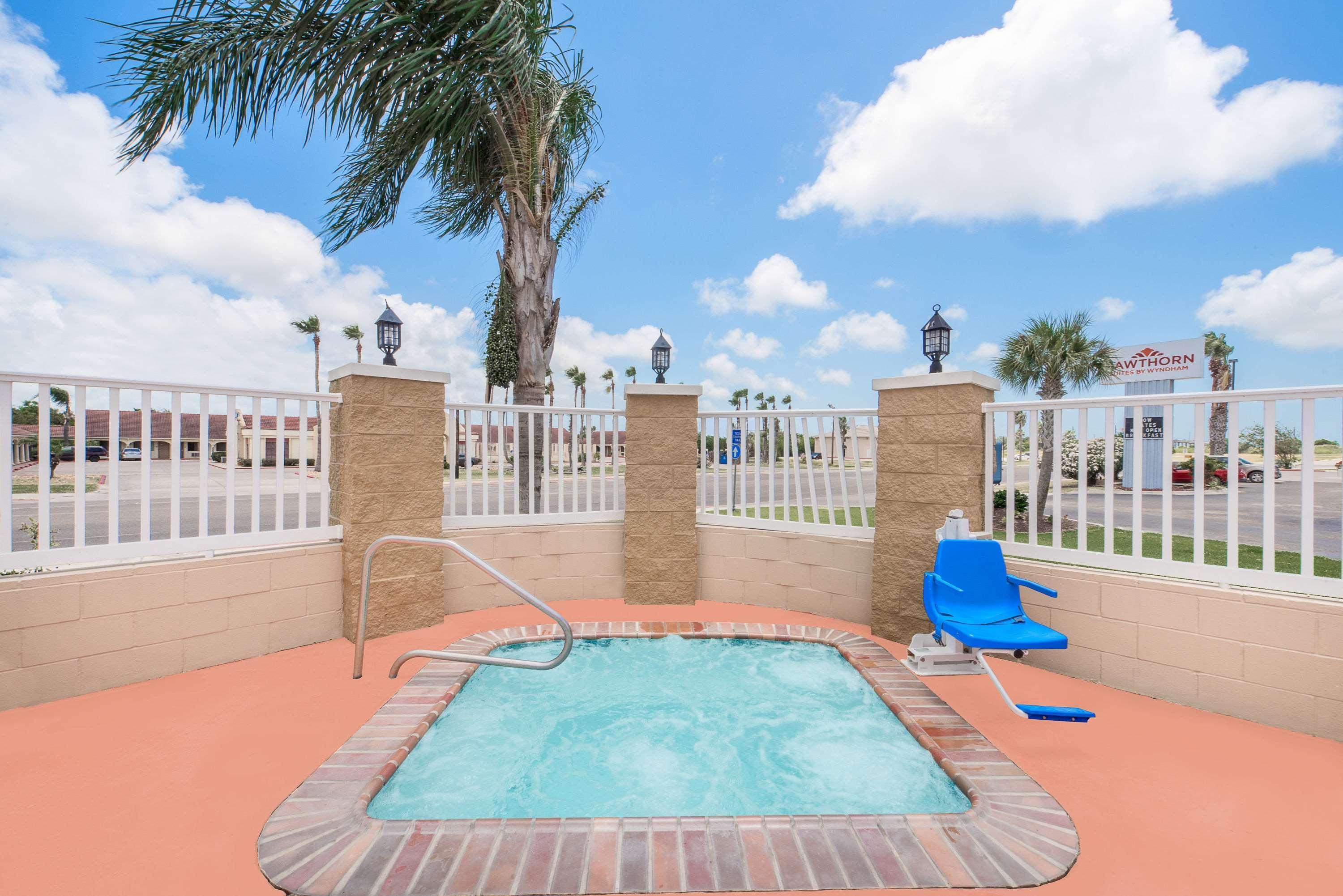 Microtel Inn & Suites By Wyndham Corpus Christi/Aransas Pass Bagian luar foto